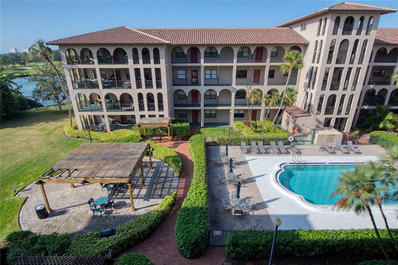 GOLFVIEW II CONDO - Residential Lease