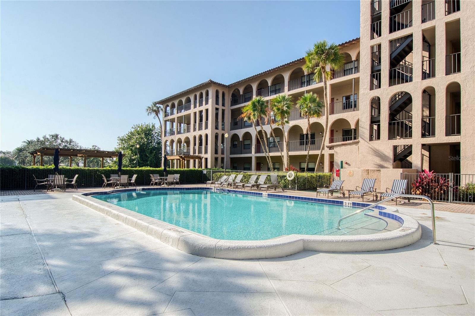 GOLFVIEW II CONDO - Residential Lease