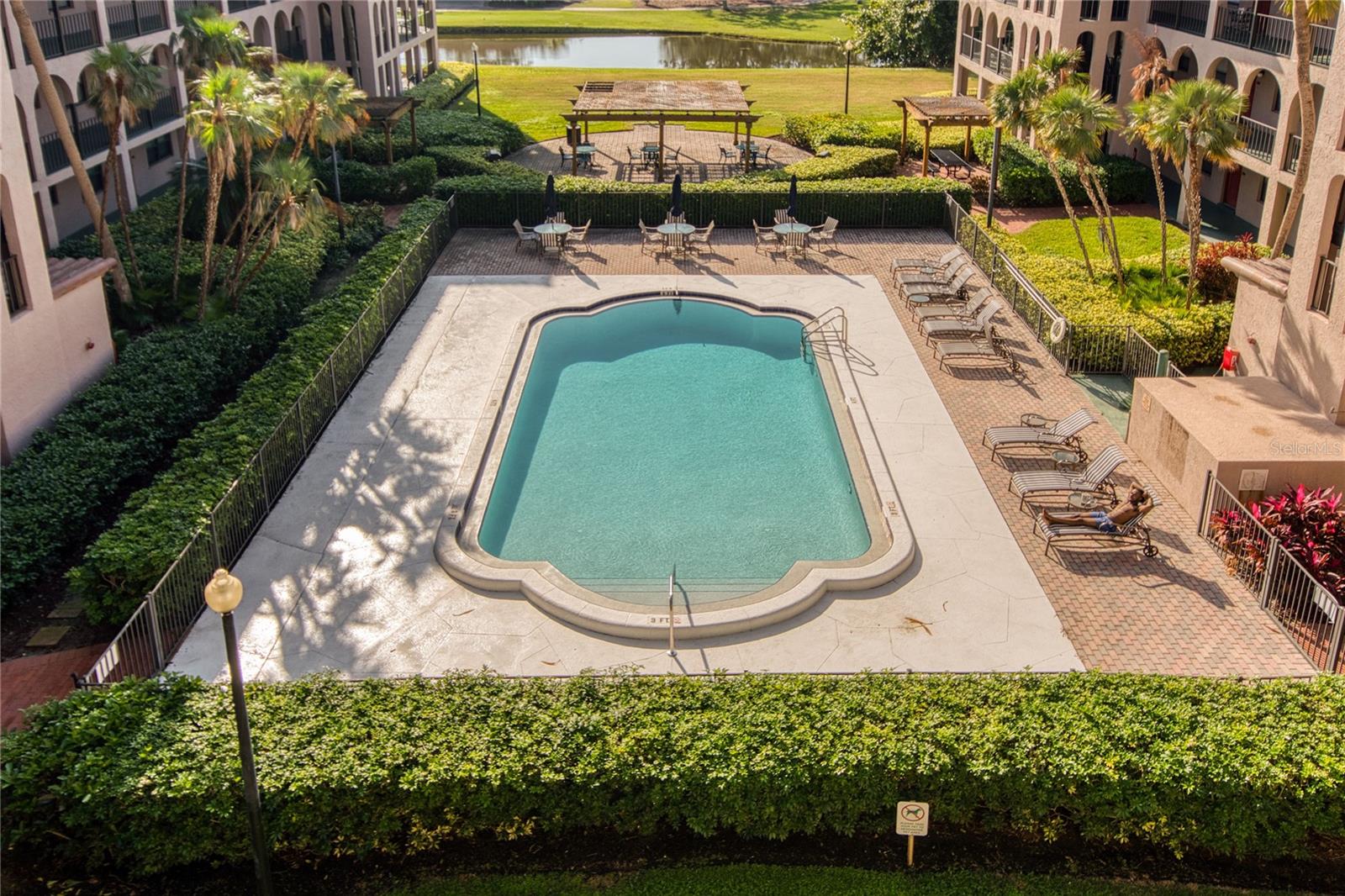 GOLFVIEW II CONDO - Residential Lease