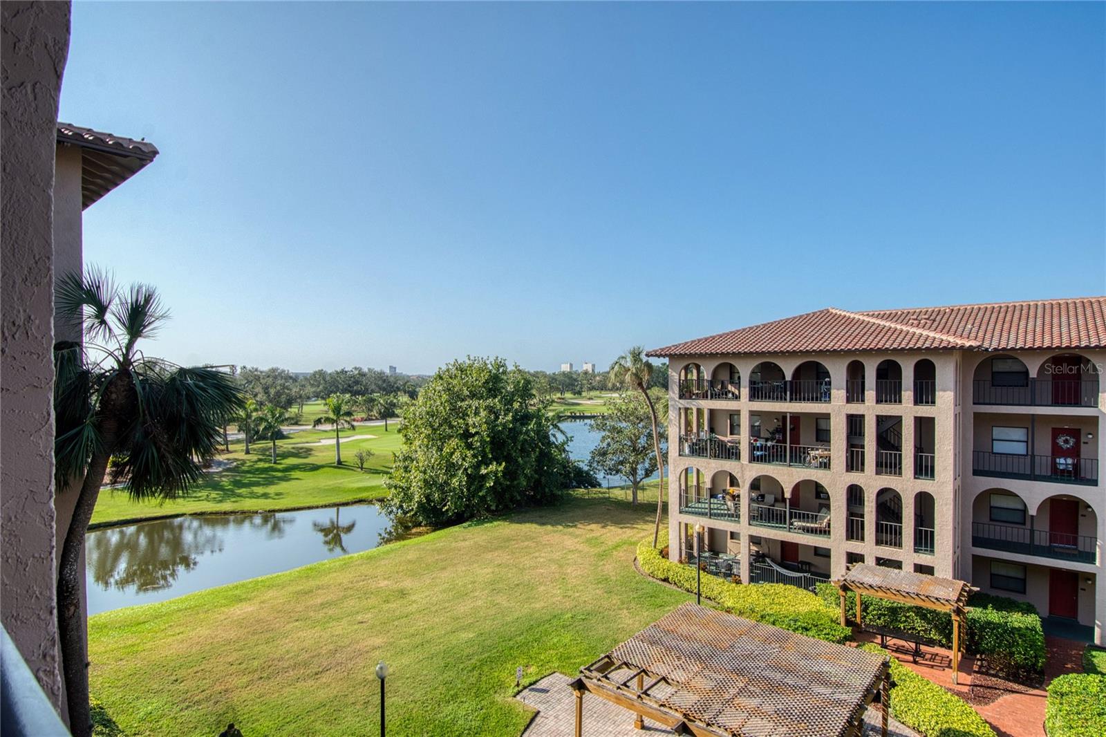 GOLFVIEW II CONDO - Residential Lease