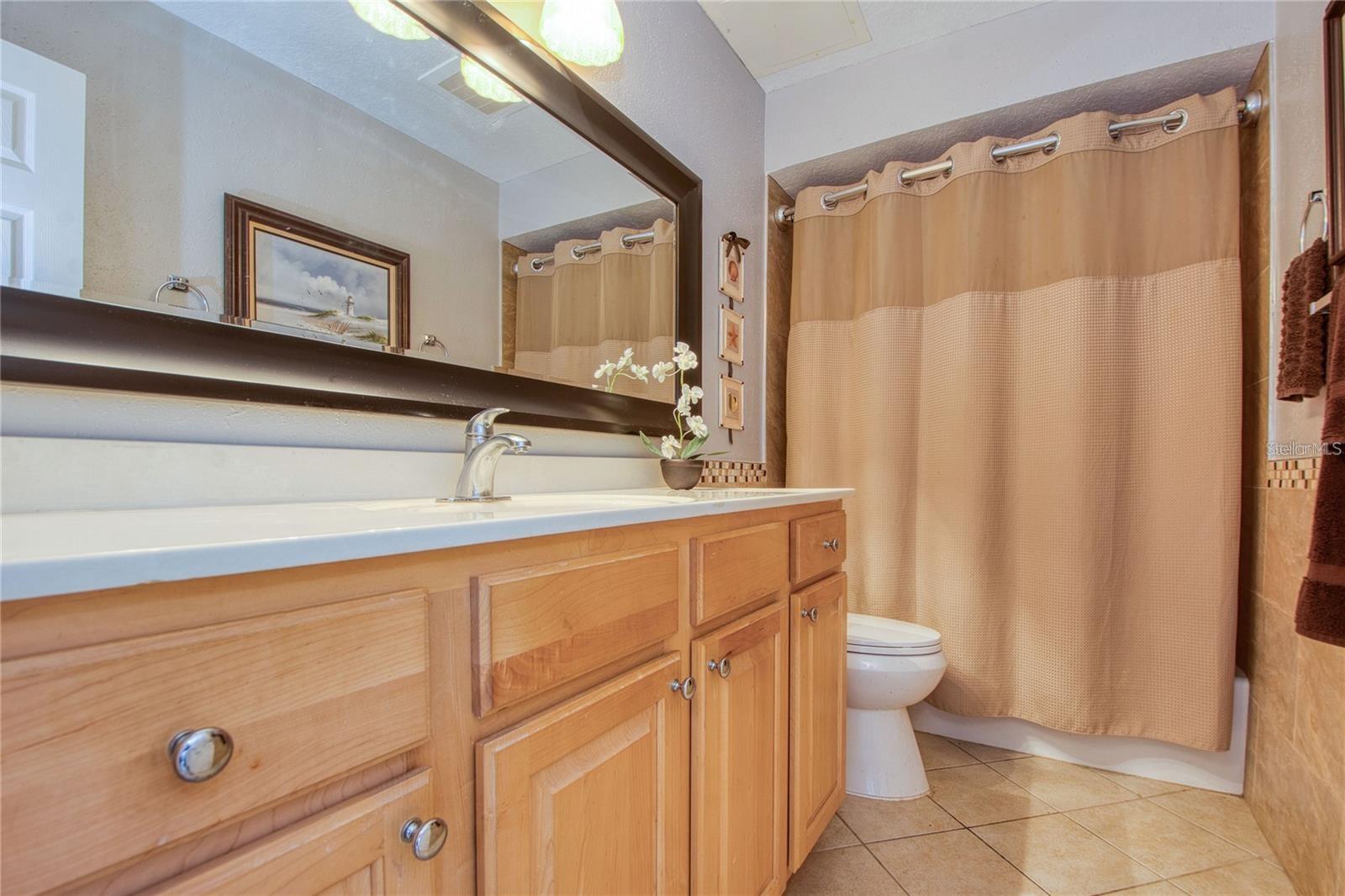 GOLFVIEW II CONDO - Residential Lease