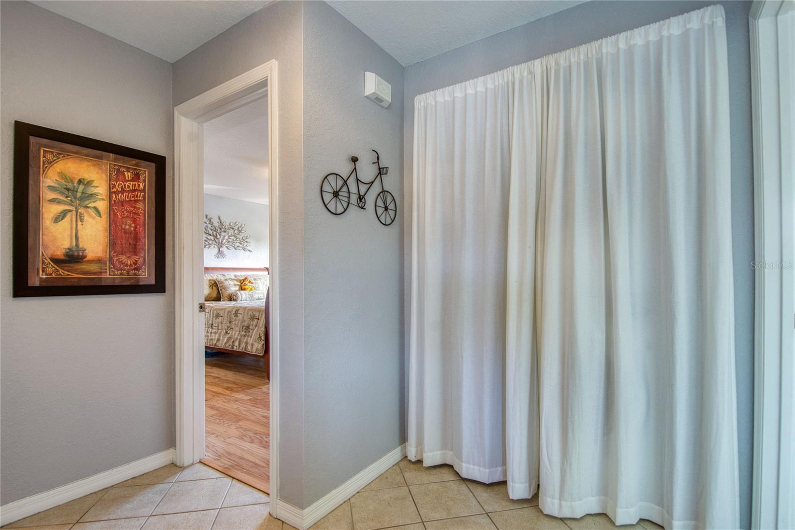 GOLFVIEW II CONDO - Residential Lease