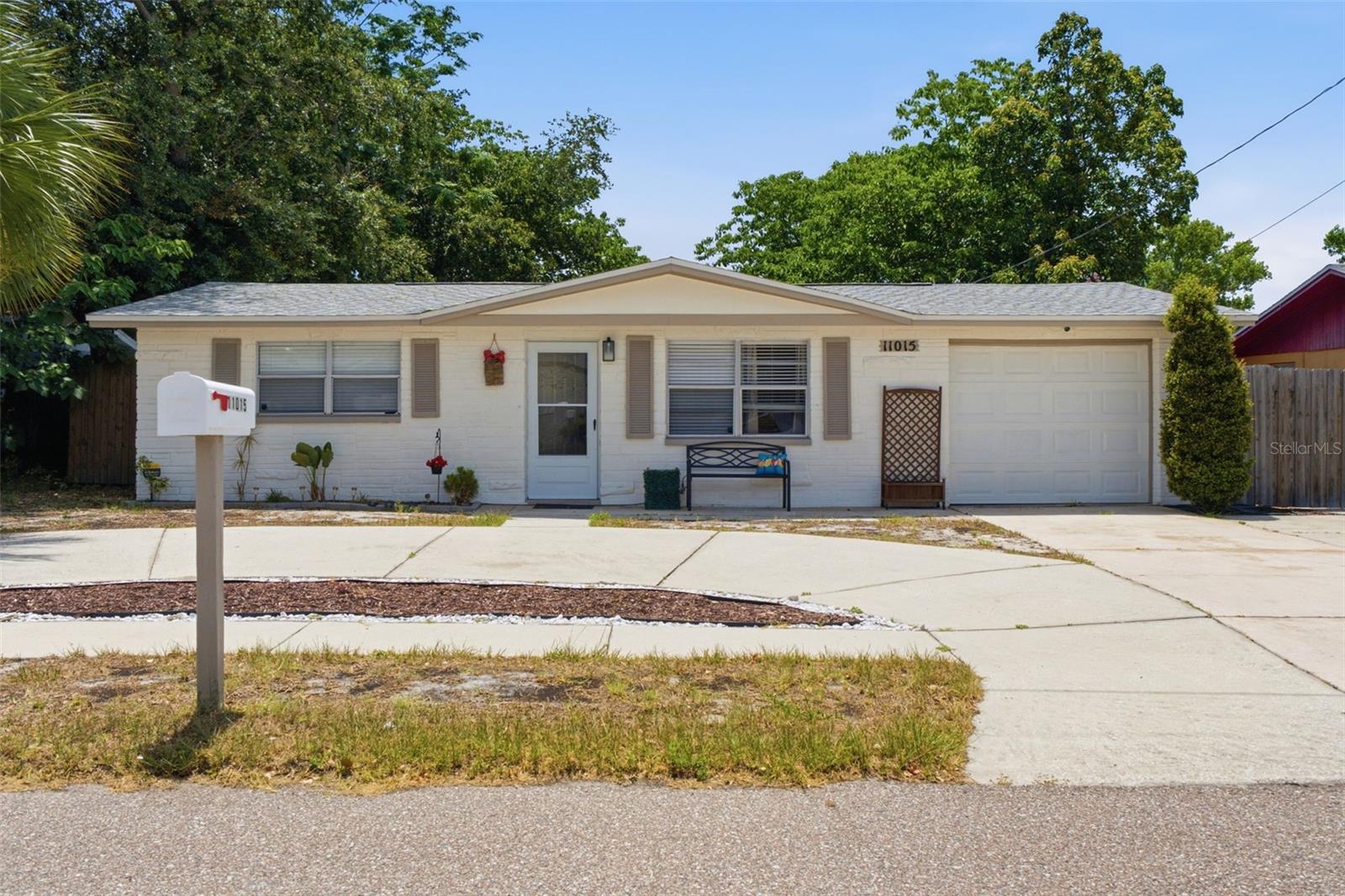 BROWN ACRES - Residential