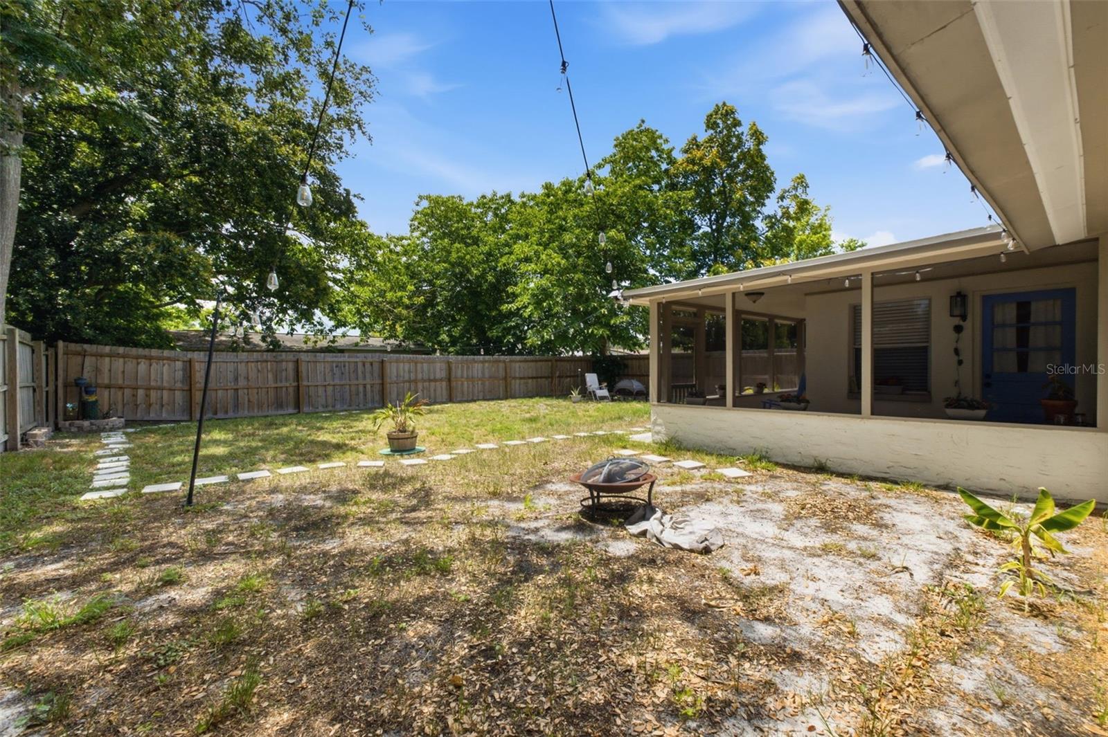 BROWN ACRES - Residential