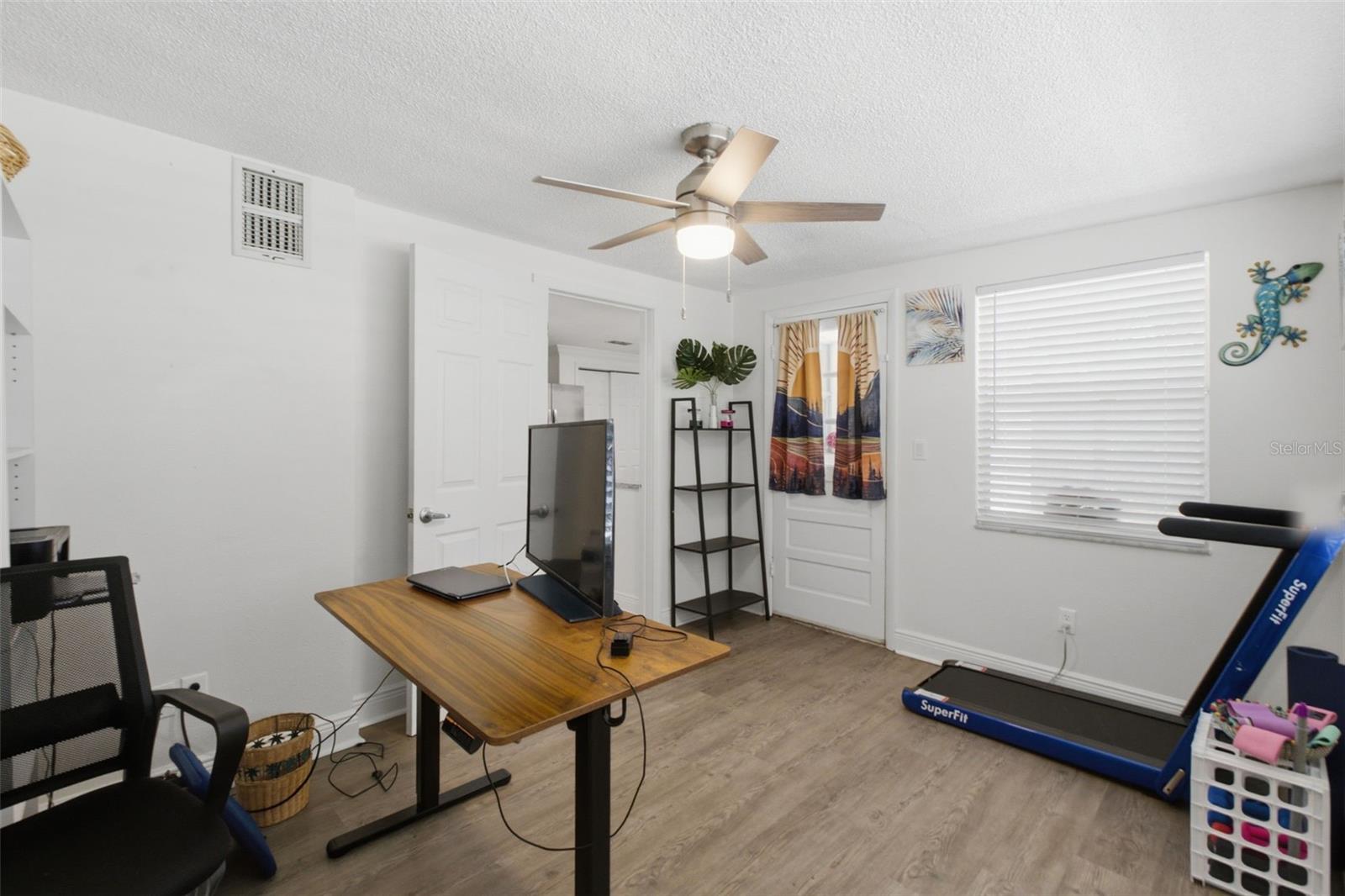 BROWN ACRES - Residential
