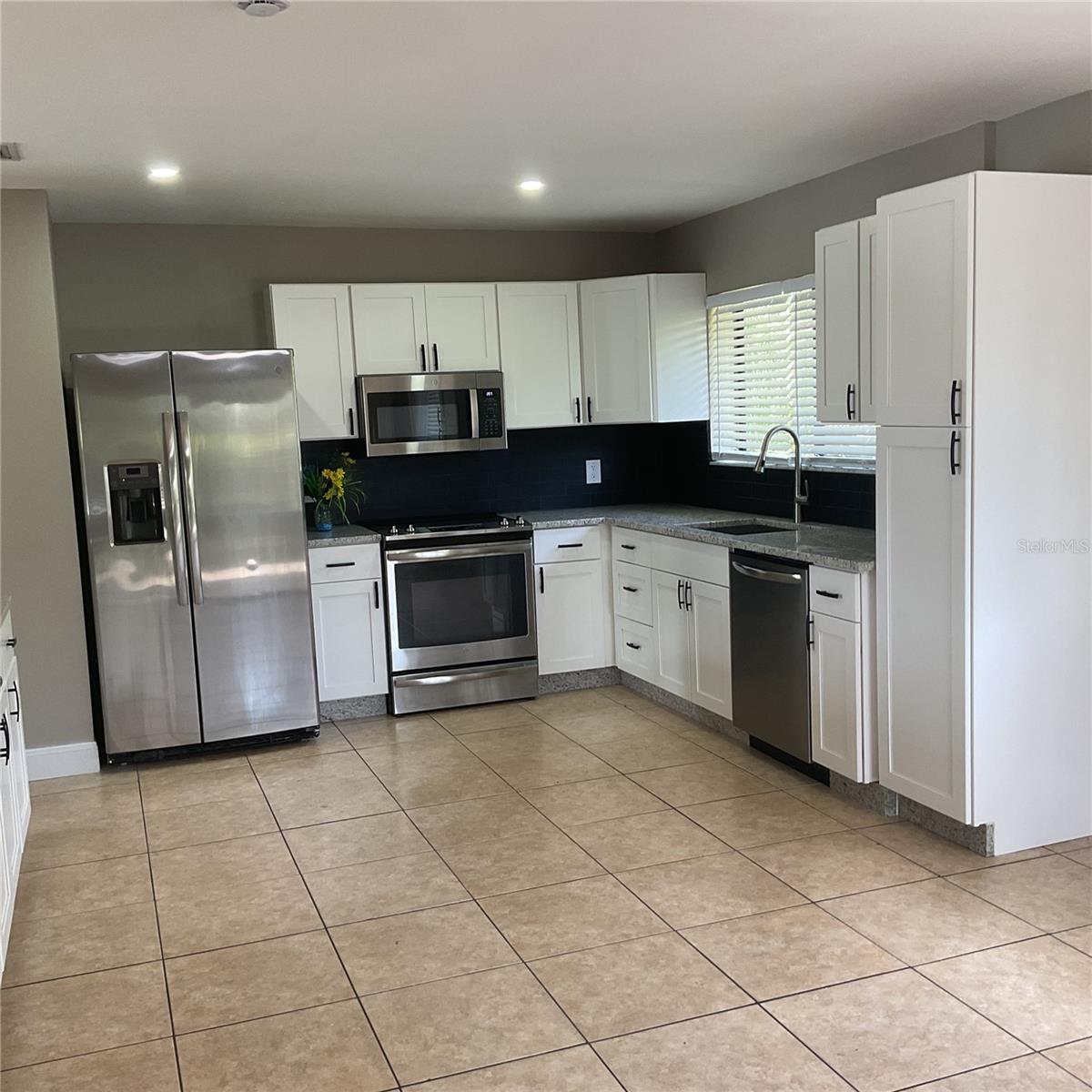 PORT CHARLOTTE SUB 50 - Residential Lease