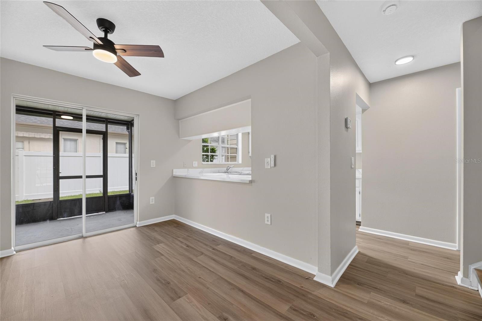 PINE GROVE CONDO AT BLOOMINGDALE - Residential