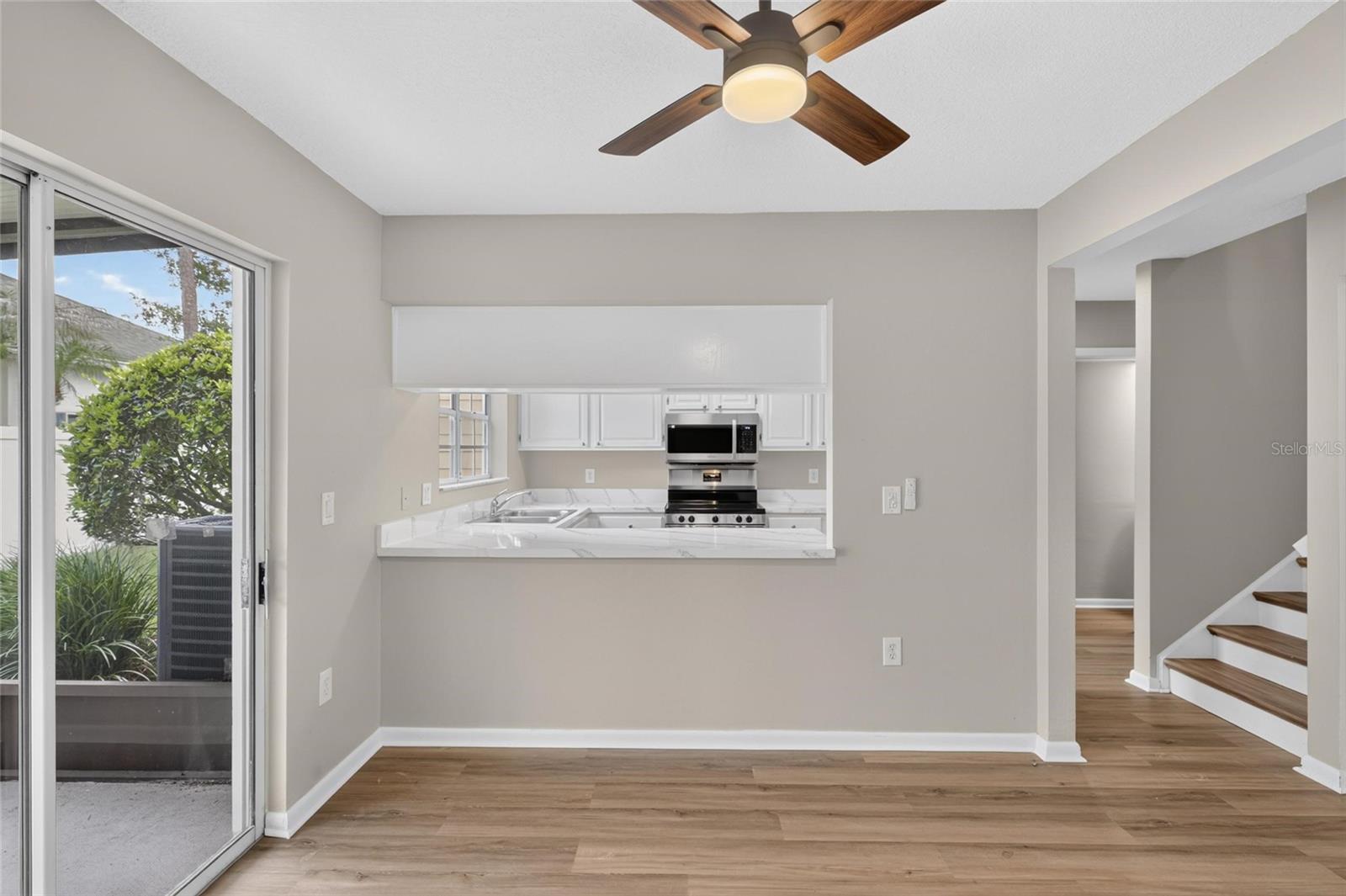 PINE GROVE CONDO AT BLOOMINGDALE - Residential