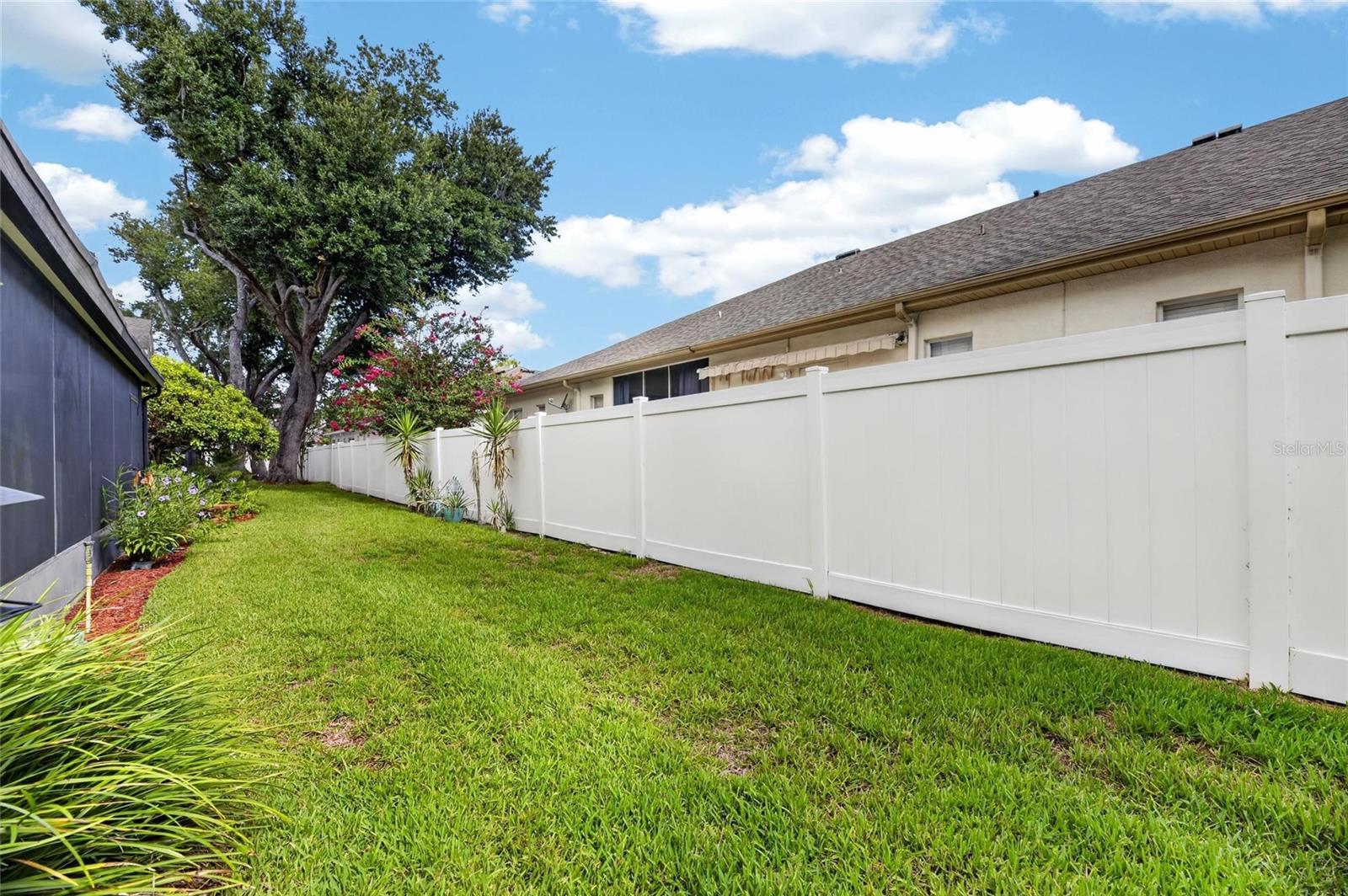 PINE GROVE CONDO AT BLOOMINGDALE - Residential