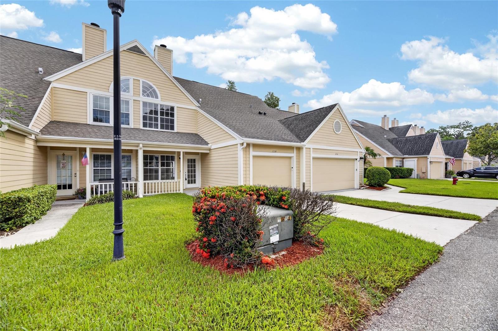 PINE GROVE CONDO AT BLOOMINGDALE - Residential