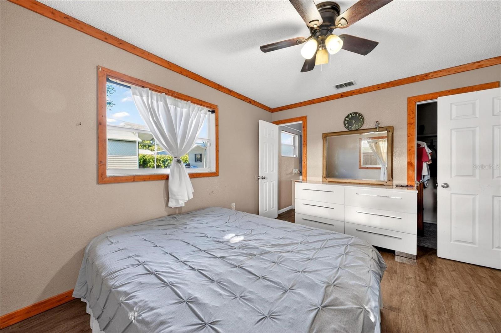 OAKRIDGE HEIGHTS - Residential
