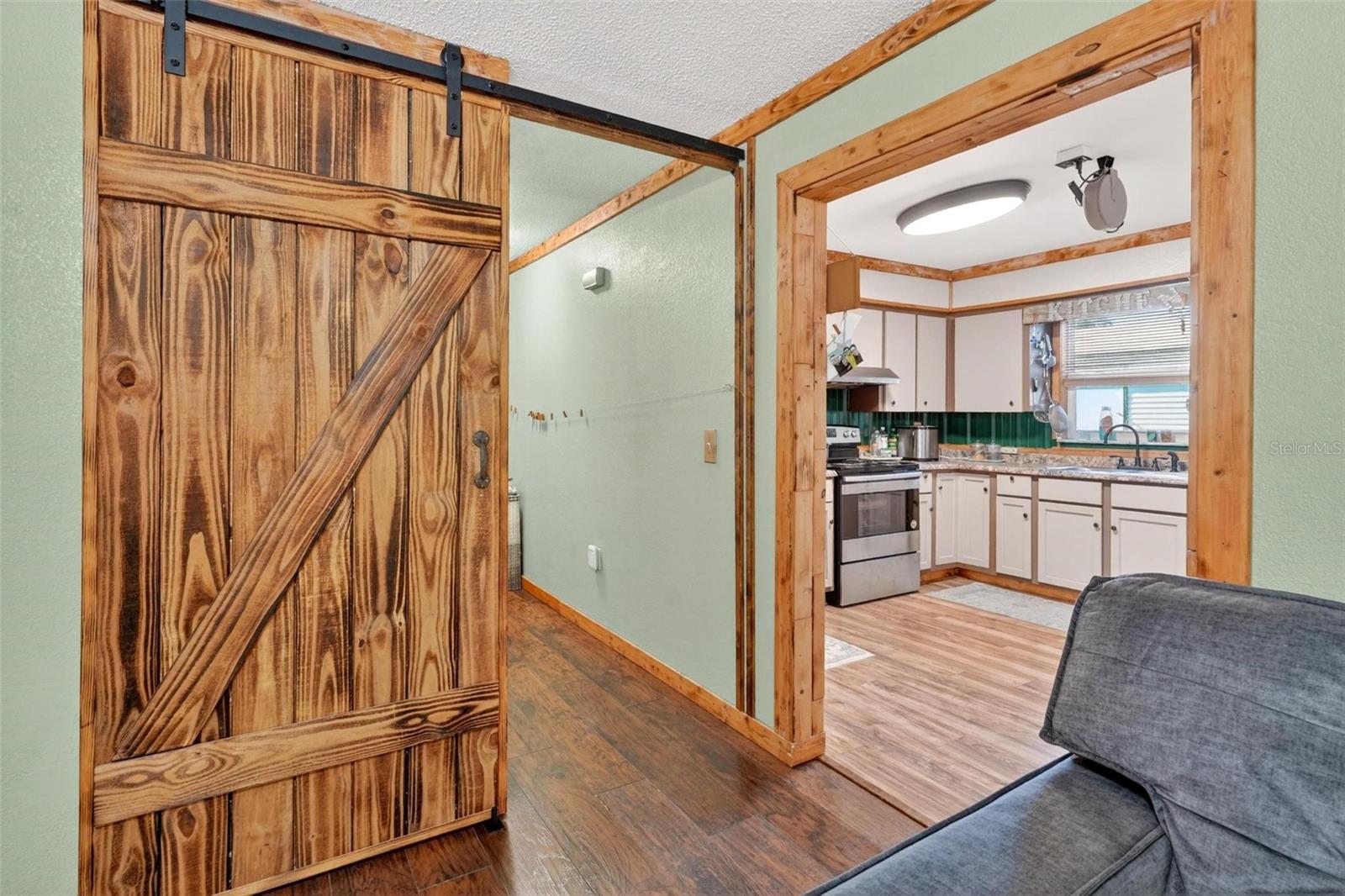 OAKRIDGE HEIGHTS - Residential