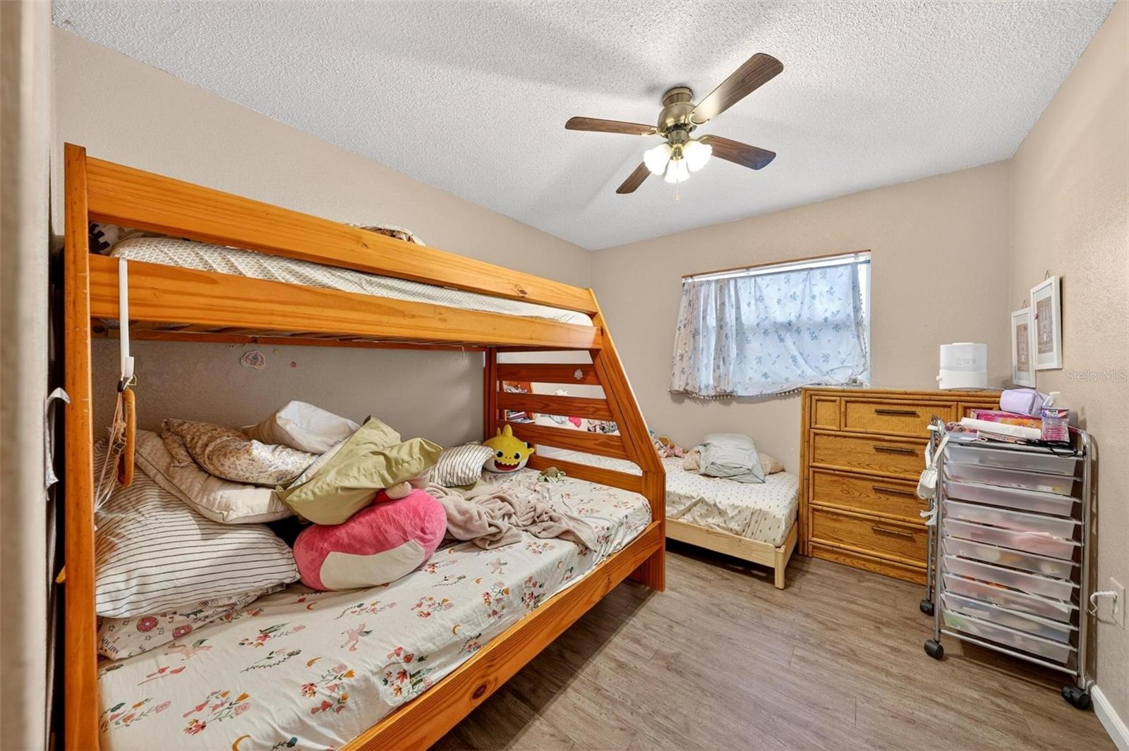 OAKRIDGE HEIGHTS - Residential