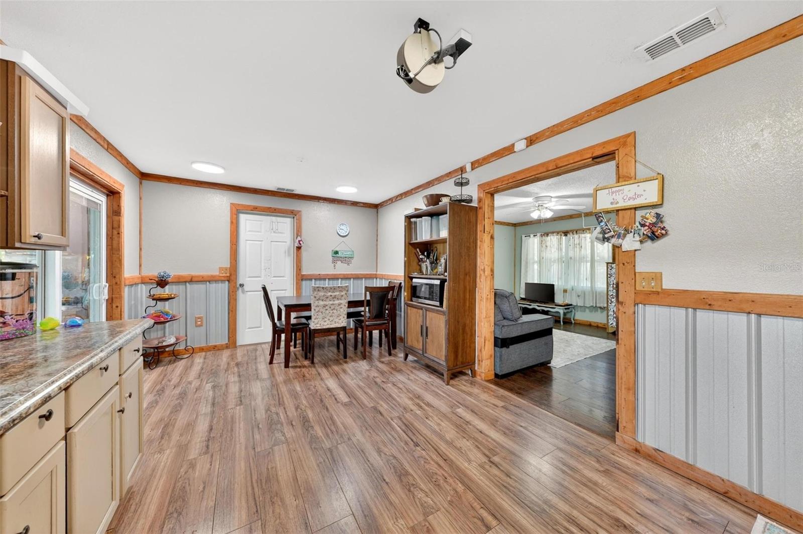 OAKRIDGE HEIGHTS - Residential