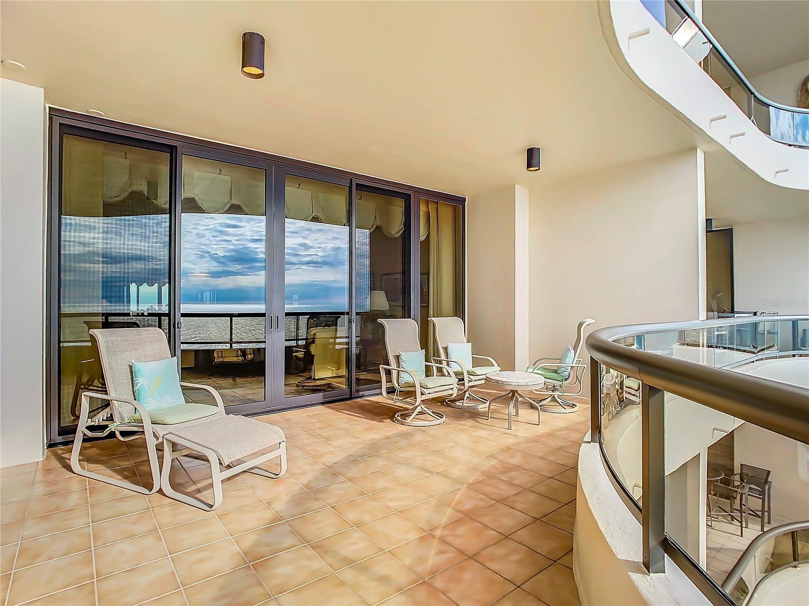 L AMBIANCE AT LONGBOAT KEY CLUB PH 02 - Residential