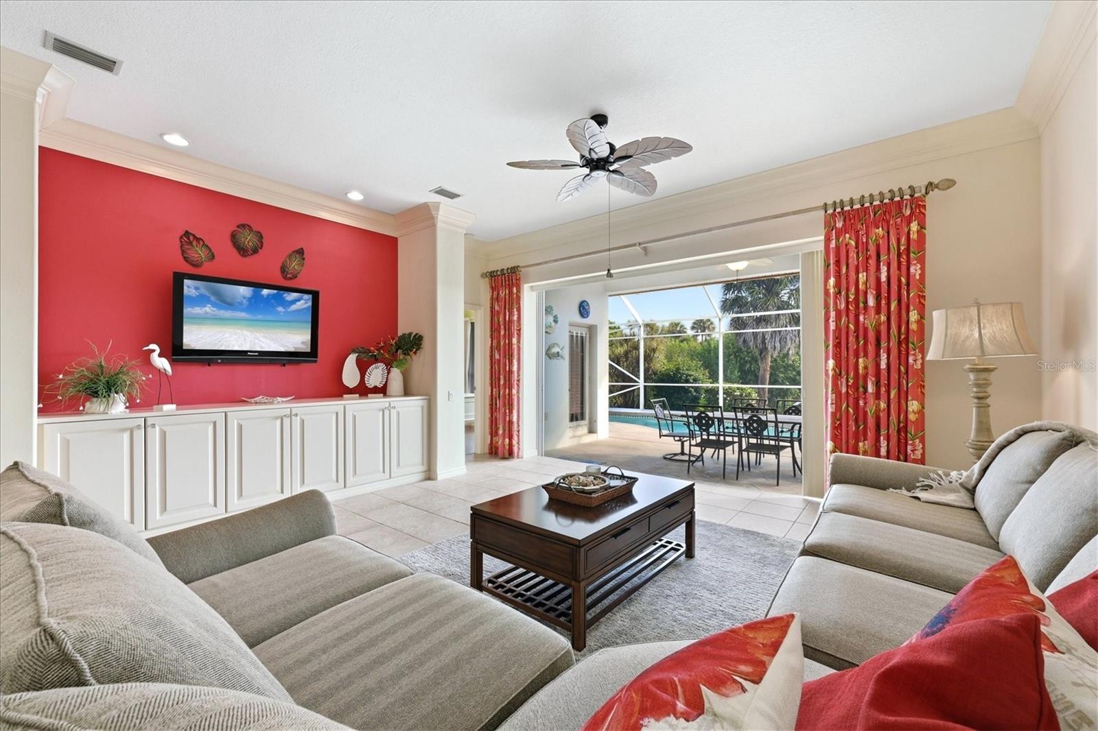 RIVERWOOD - Residential