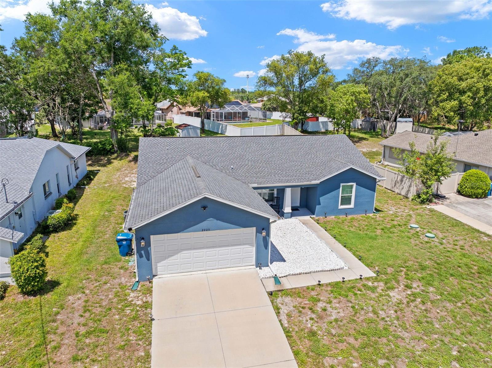 SPRING HILL - Residential