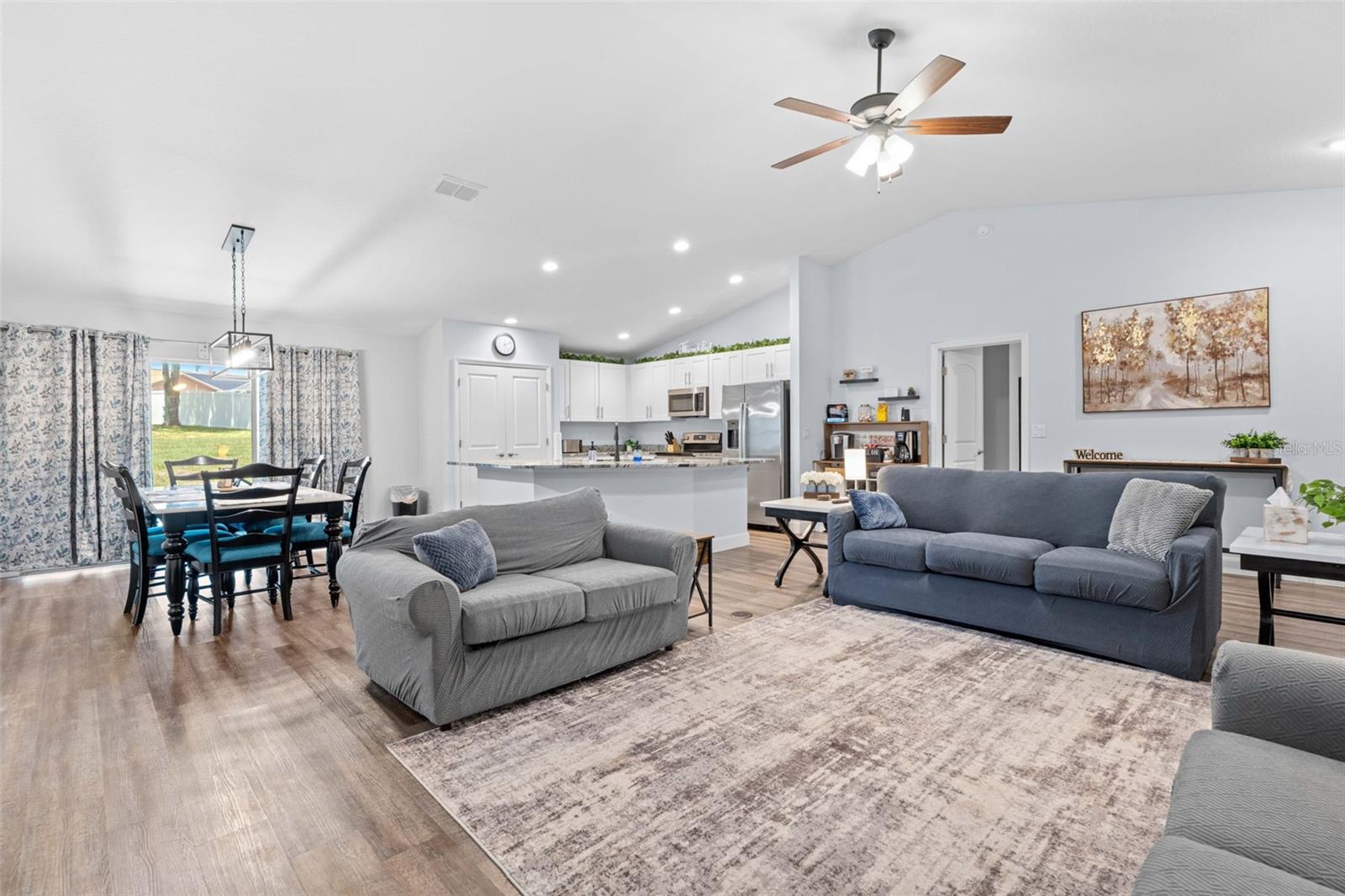 SPRING HILL - Residential