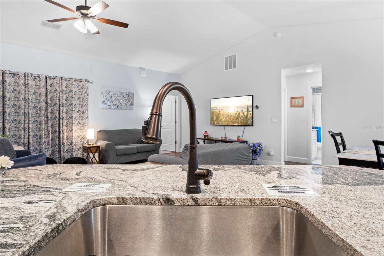 SPRING HILL - Residential