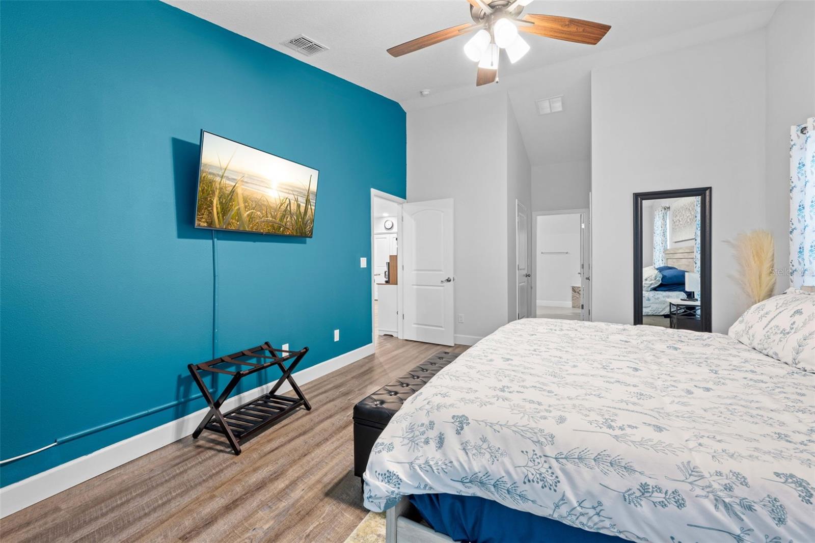SPRING HILL - Residential