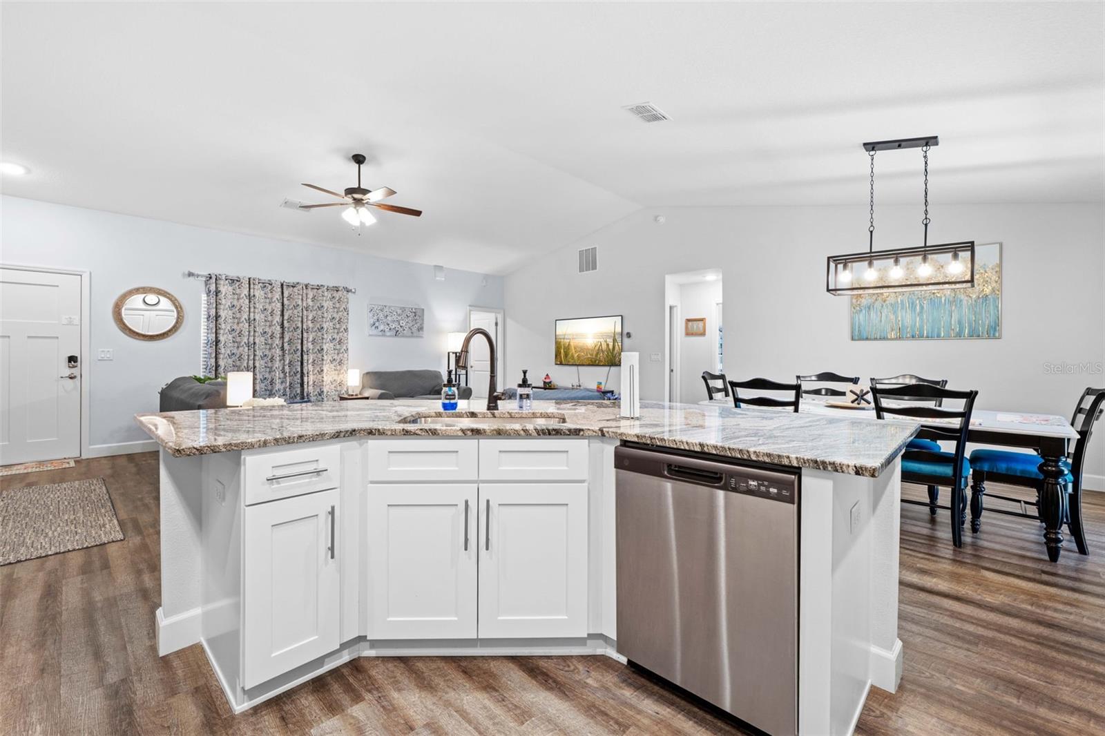 SPRING HILL - Residential