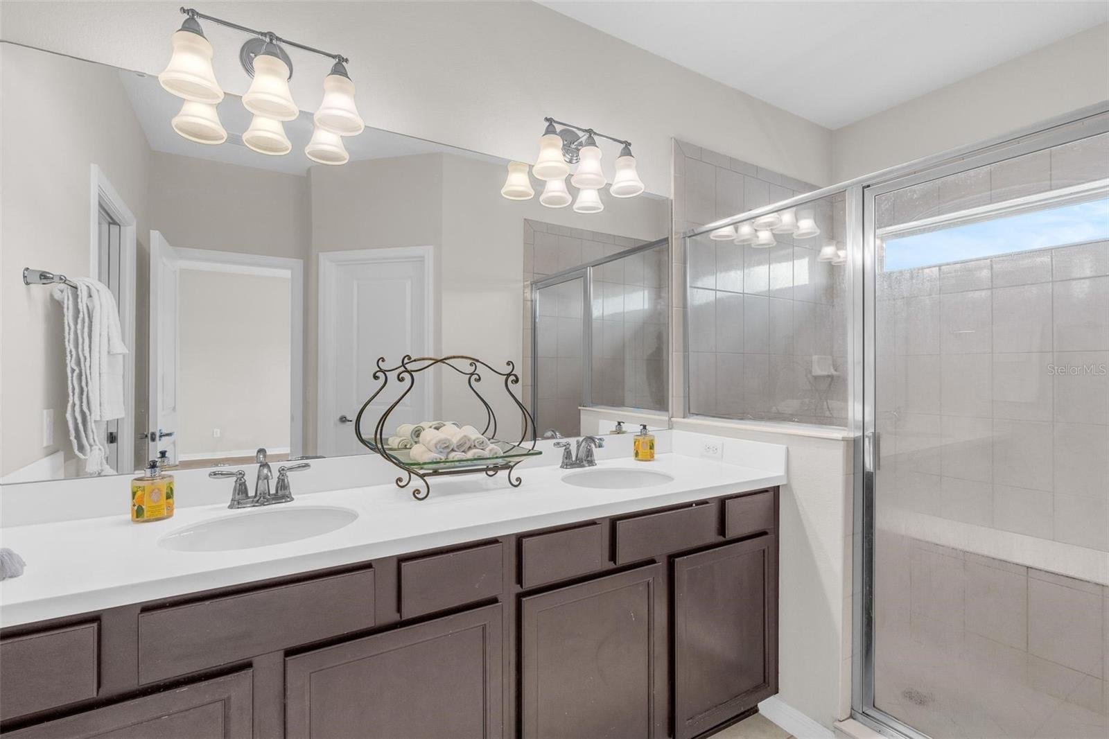LAKEVIEW POINTE/HORIZON WEST P - Residential