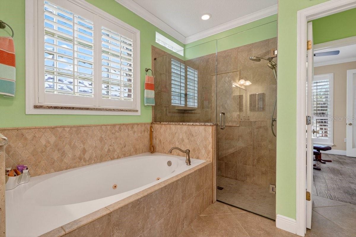 GLEN ABBEY CLUB - Residential