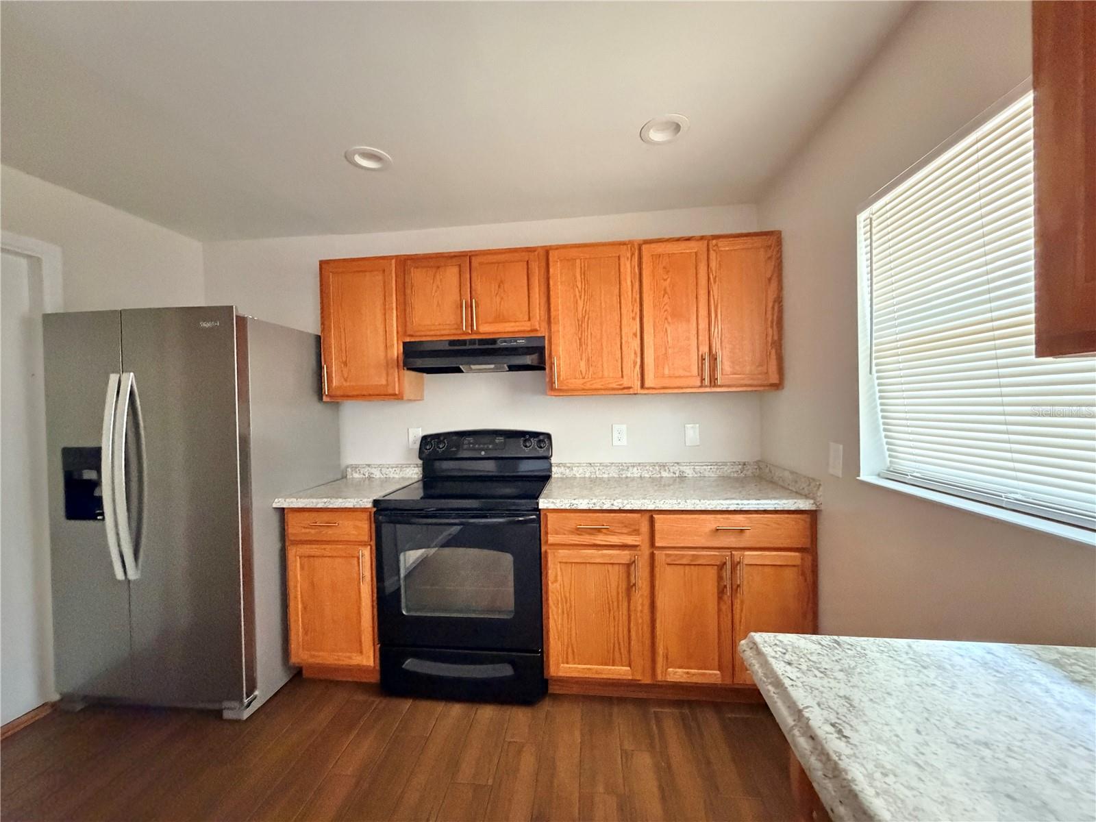 FRST COVE - Residential Lease