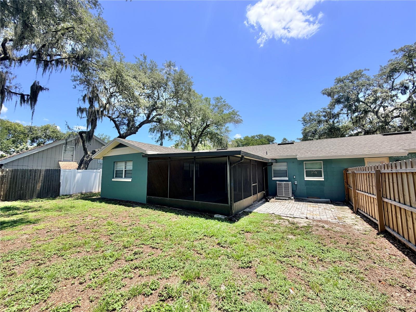 FRST COVE - Residential Lease