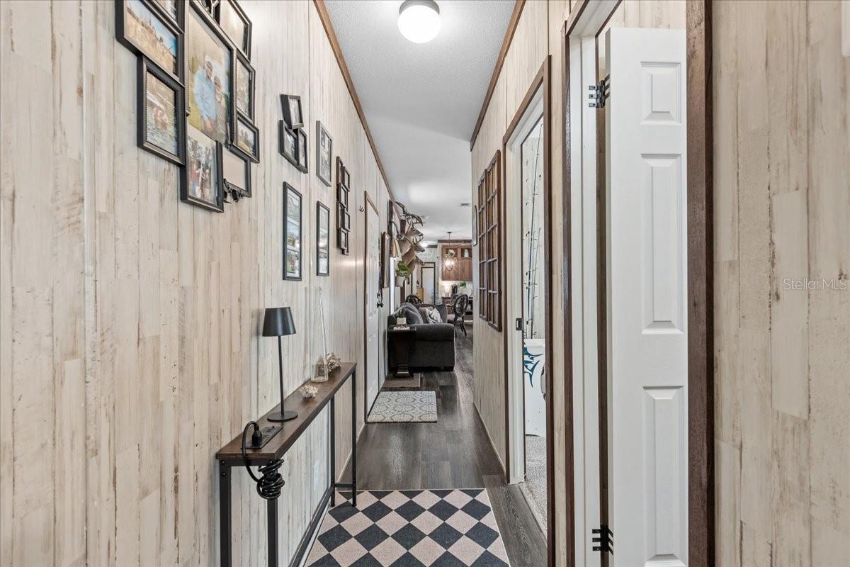 TUSTENUGGEE TRACE SUB - Residential