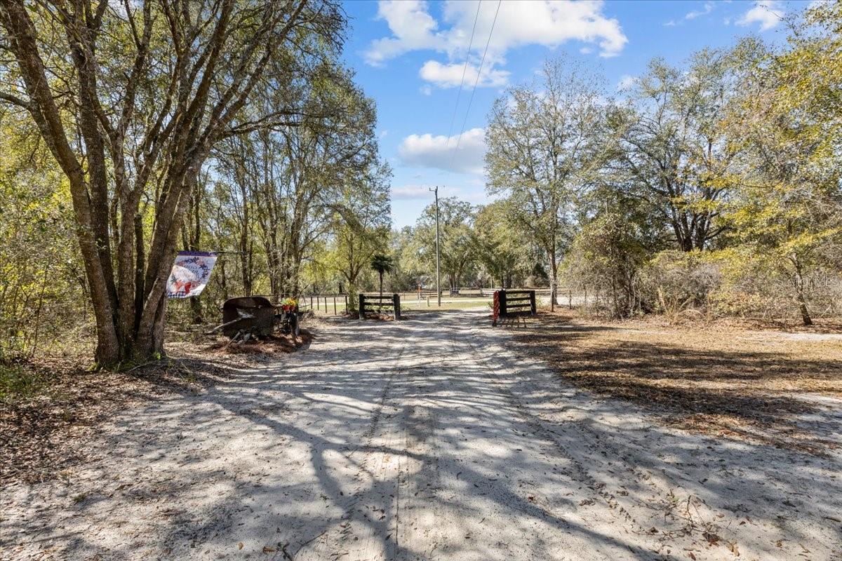 TUSTENUGGEE TRACE SUB - Residential