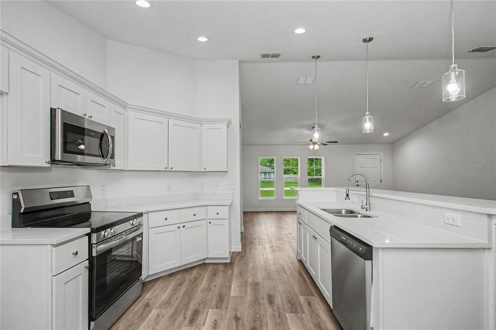 BELLEVIEW HEIGHTS ESTATE - Residential