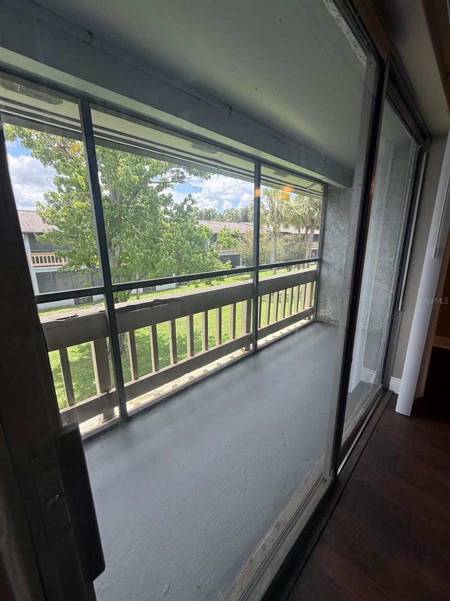 MILLENNIUM PALMS - Residential Lease