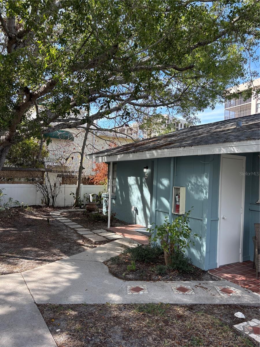 Welcome to 170 Roosevelt Dr. Unit #5,at Pelican Gardens a beautifully updated studio/efficiency, one-bath condo located just steps from the powdery sands of Lido Beach and the world-class shopping and dining of St. Armand's Circle. Completely remodeled in November 2024, this light and bright ground-floor unit offers a fresh, modern coastal aesthetic with new flooring, stylish fixtures, and a sleek kitchen featuring stainless steel appliances and quartz countertops.

Perfect as a beachside getaway or an investment property with excellent rental potential, this turnkey condo offers the ultimate Sarasota lifestyle. Enjoy morning strolls along the Gulf, sunset views, and the convenience of being minutes from downtown Sarasota’s arts and cultural scene.
Low HOA fees, a pet-friendly policy, and a well-maintained community complete the package for units 8,17,19. Whether you’re looking for a vacation getaway or a smart investment, Unit #5 is move-in ready and waiting for you.