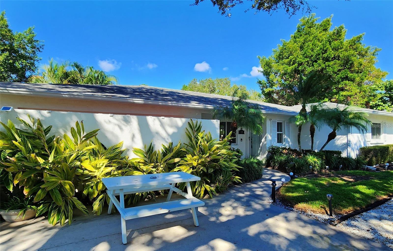 BALLENTINE MANOR ESTATES - Residential