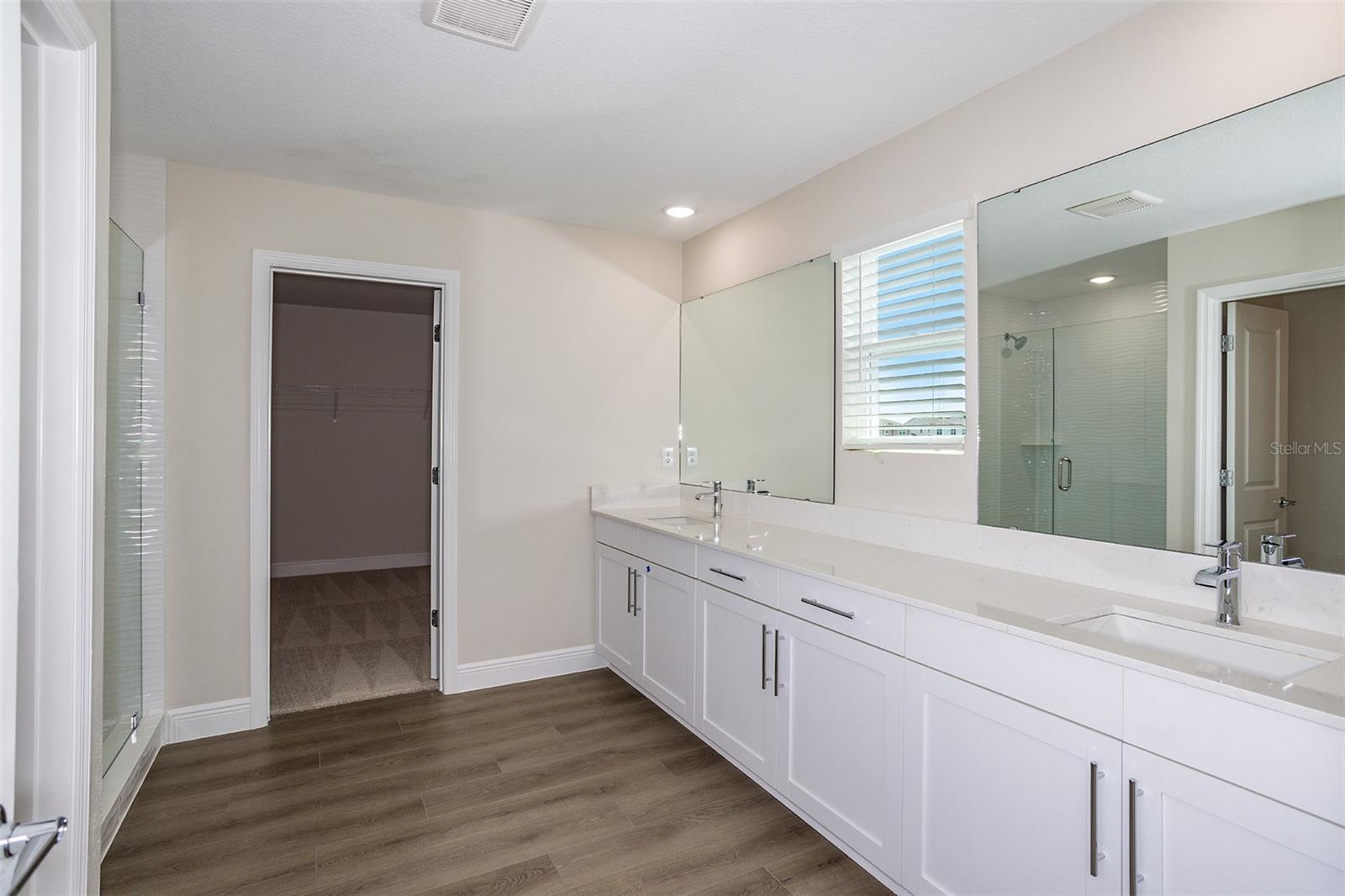 PASADENA LANDING - Residential