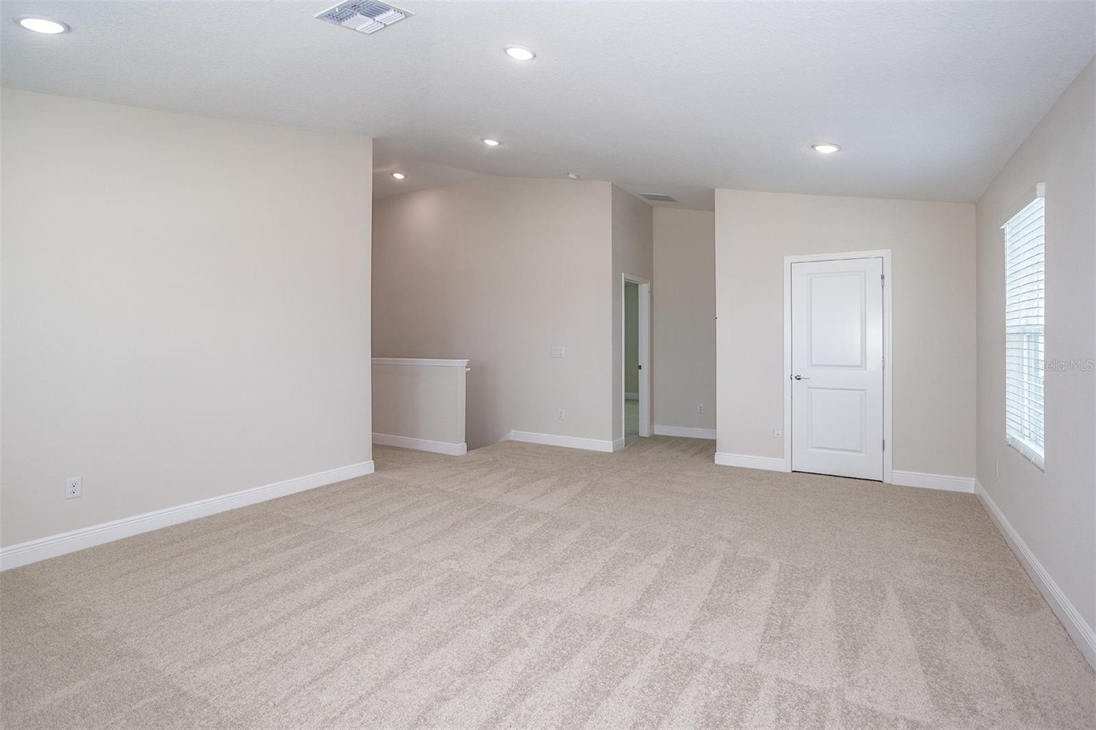 PASADENA LANDING - Residential