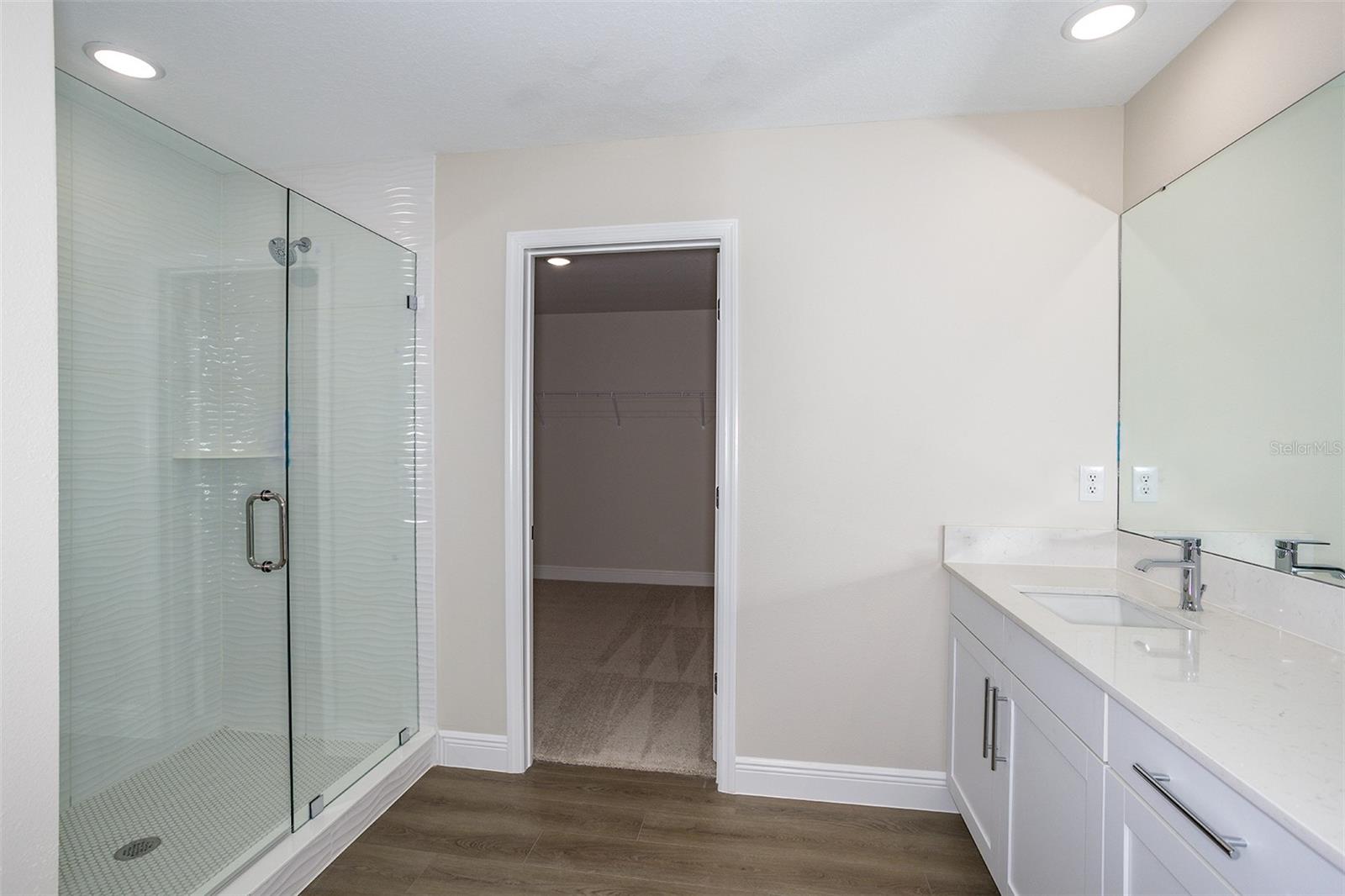 PASADENA LANDING - Residential