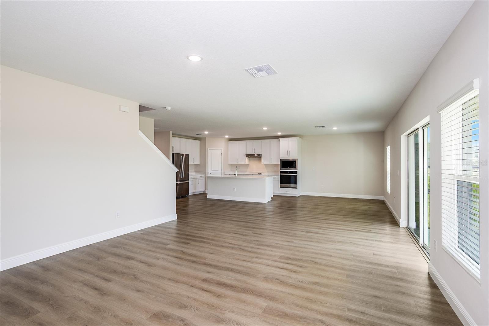PASADENA LANDING - Residential