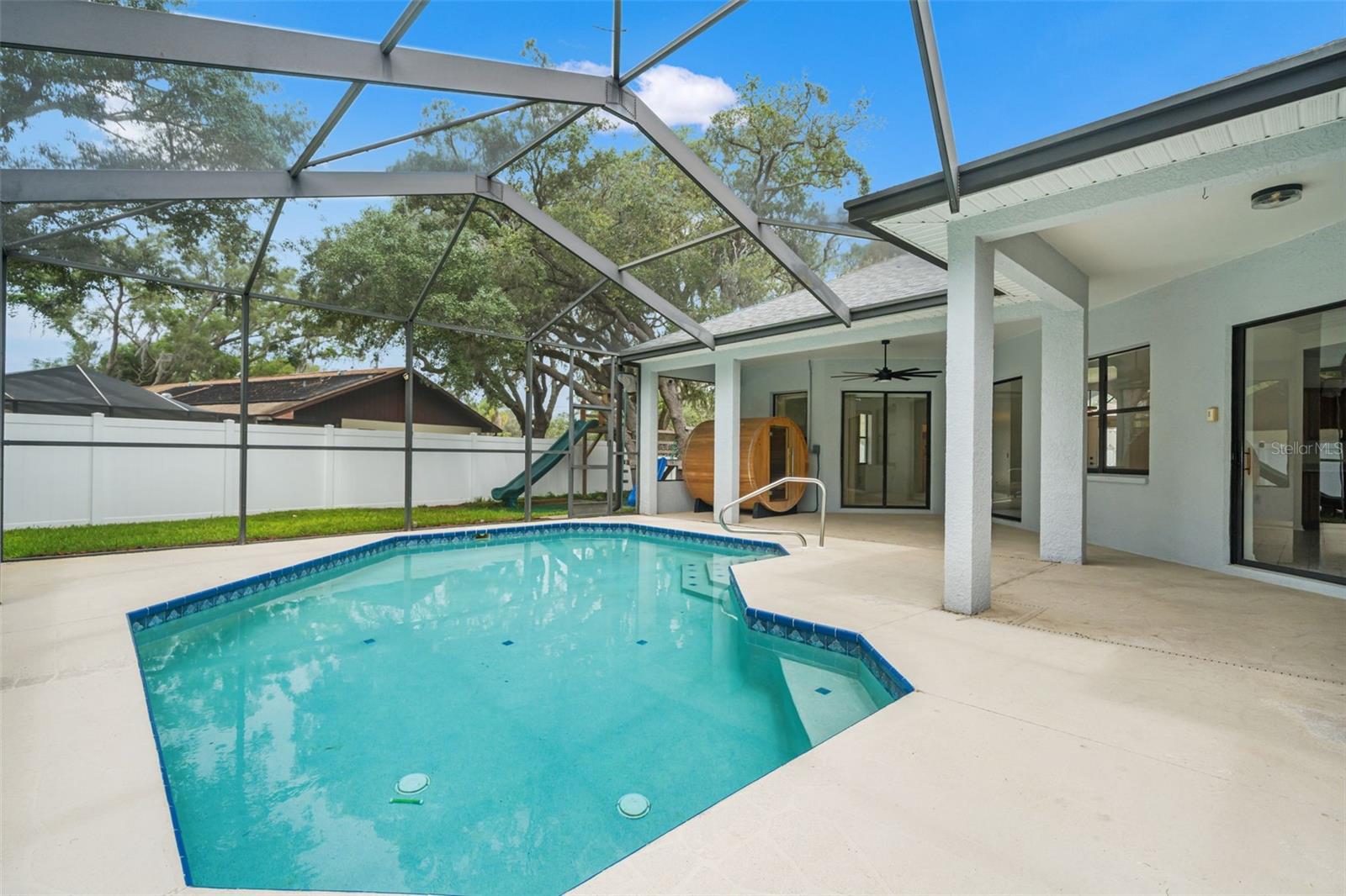 SPRING HILL - Residential