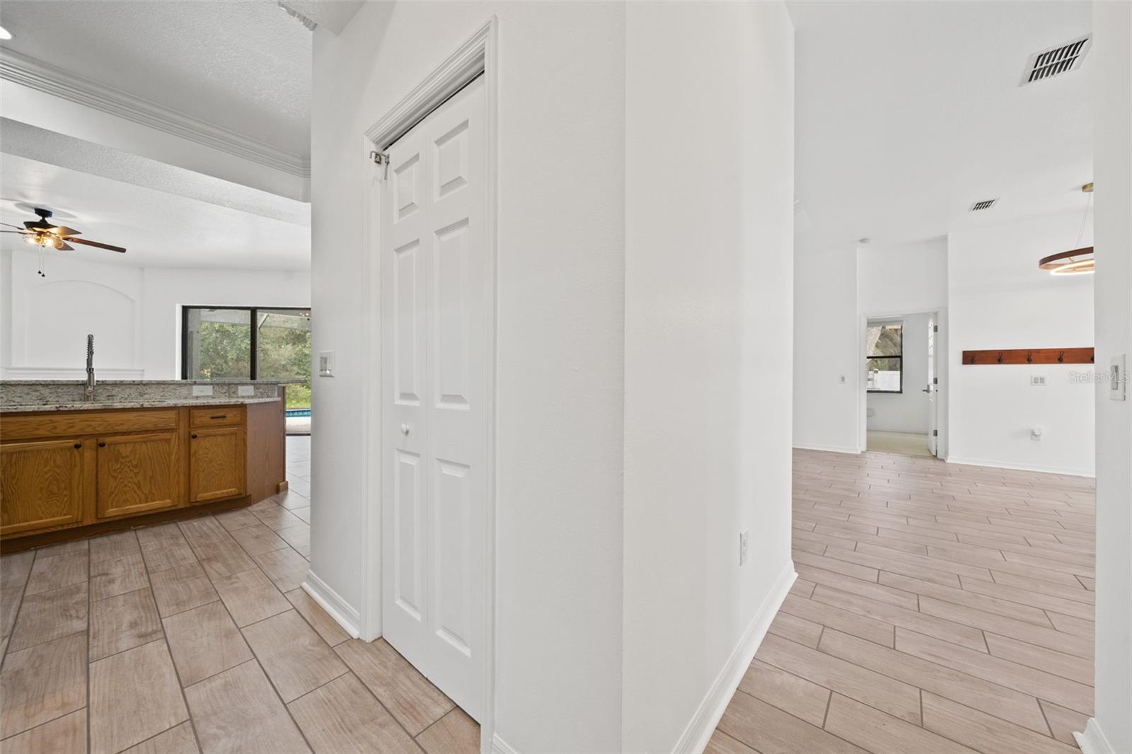 SPRING HILL - Residential