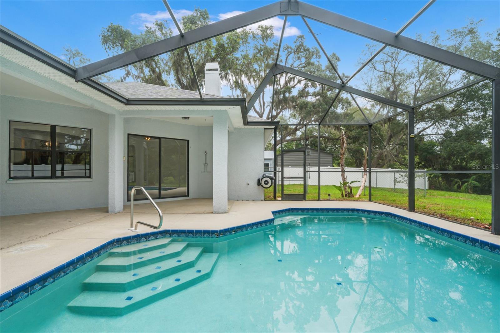 SPRING HILL - Residential
