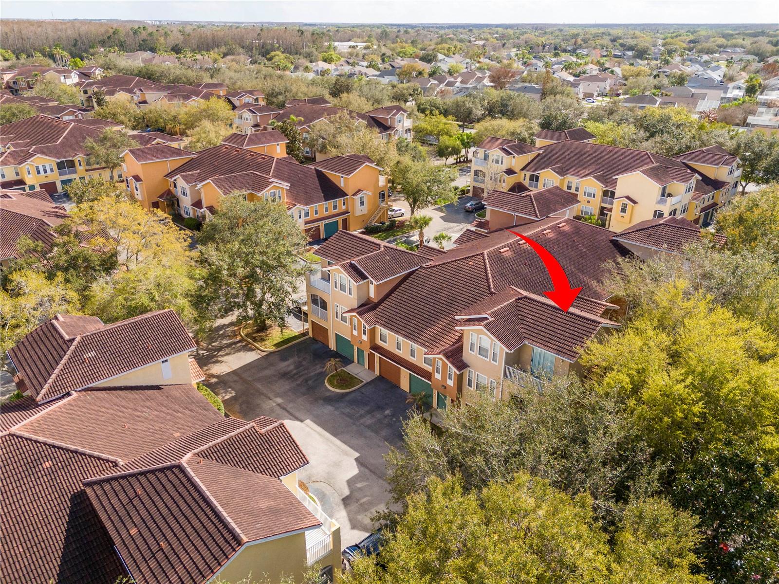 VILLANOVA AT HUNTERS CREEK CONDO - Residential Lease
