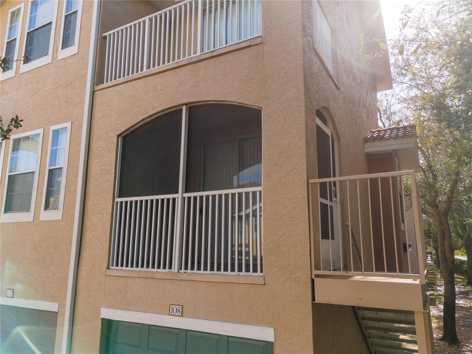 VILLANOVA AT HUNTERS CREEK CONDO - Residential Lease