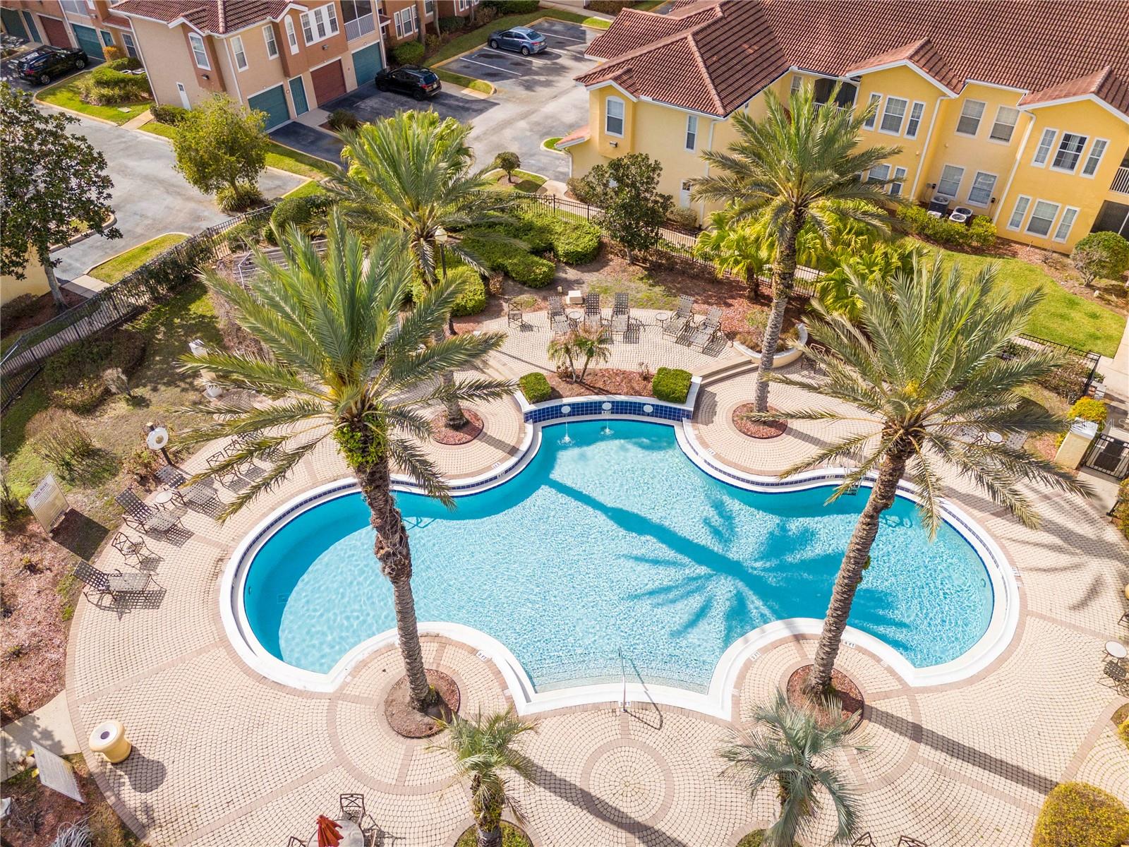 VILLANOVA AT HUNTERS CREEK CONDO - Residential Lease
