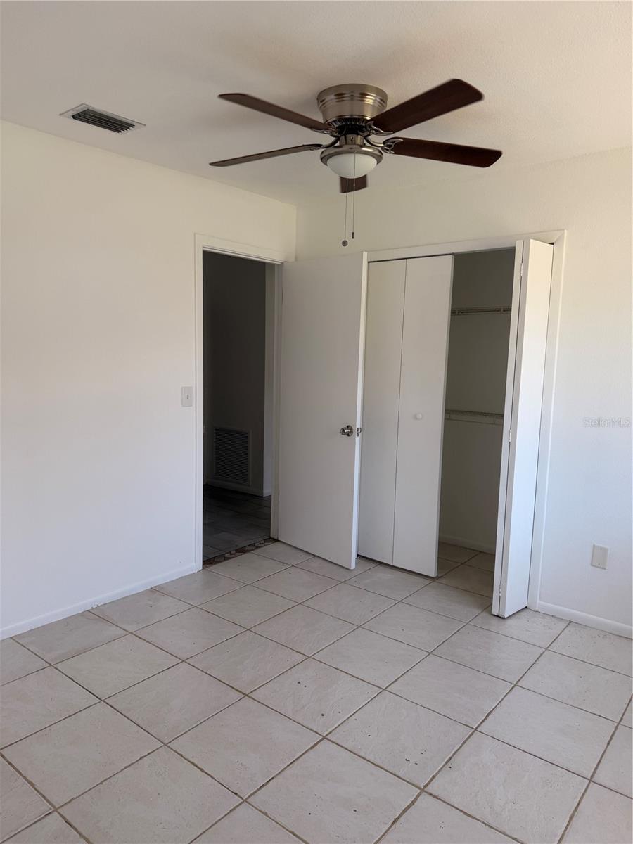 VERO BEACH HIGHLANDS UNIT 5 - Residential