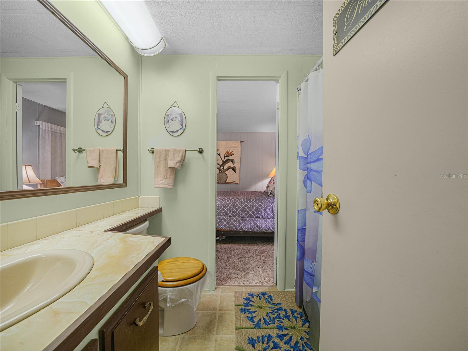 FOXWOOD LAKE ESTATES PH 01 - Residential