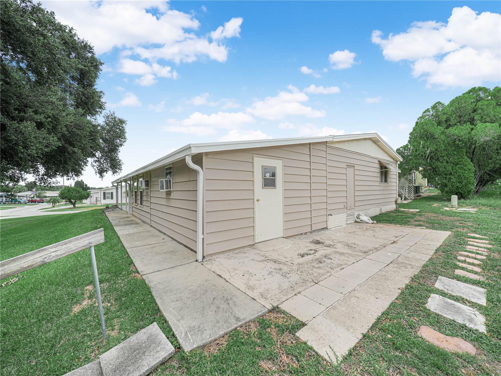 FOXWOOD LAKE ESTATES PH 01 - Residential