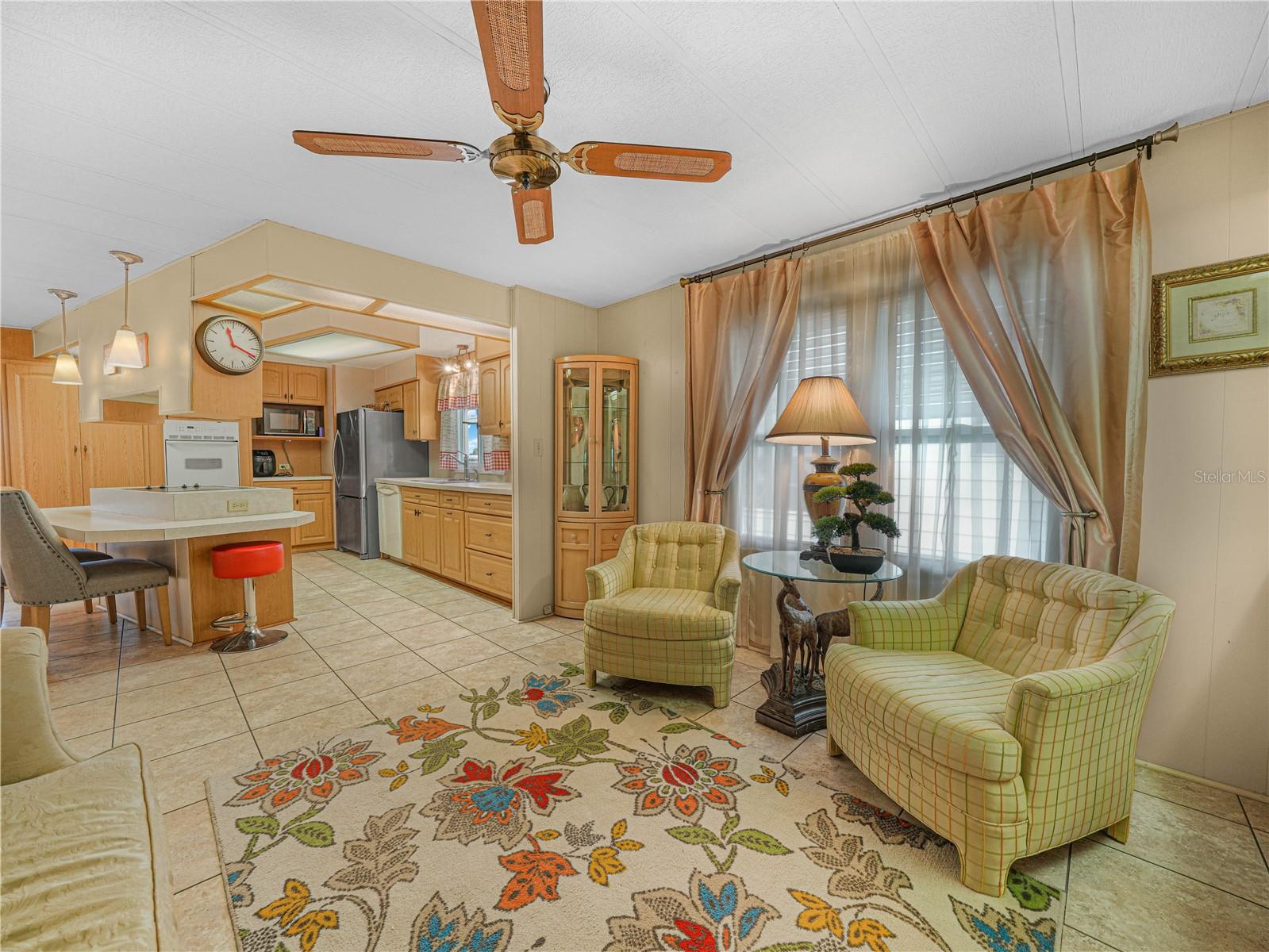 FOXWOOD LAKE ESTATES PH 01 - Residential