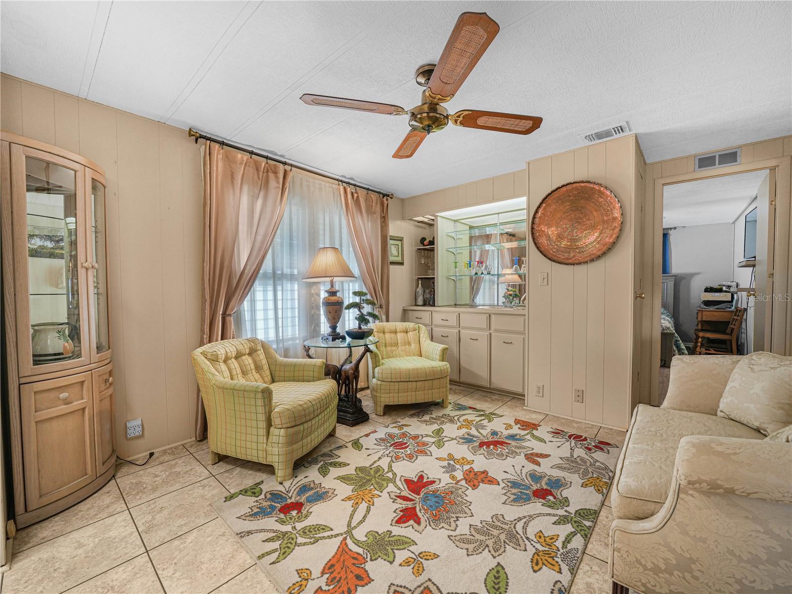 FOXWOOD LAKE ESTATES PH 01 - Residential